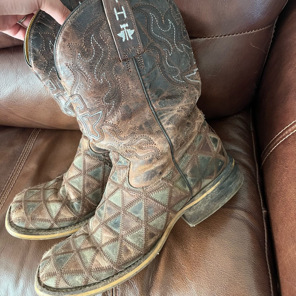 Tin Haul Mens size 9.5D